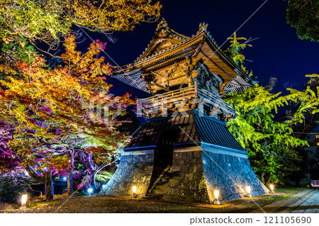 安勝寺的紅葉彩燈【長崎縣諫早市】 121105690