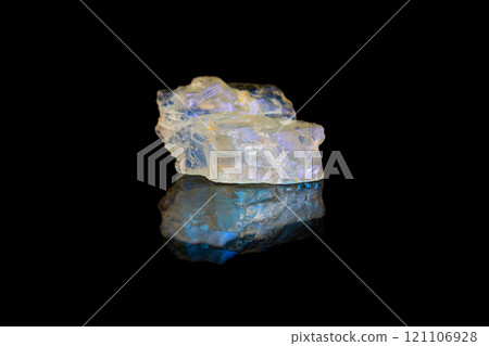 Blue sheen Moonstone with adularescence effect 121106928