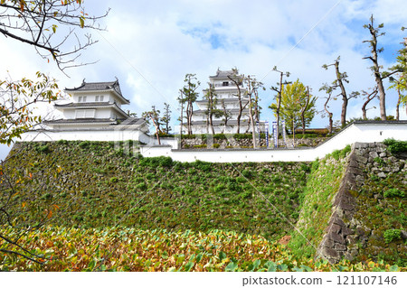 Shimabara Castle, Nagasaki Prefecture Shimabara Castle, Nagasaki Prefecture 121107146