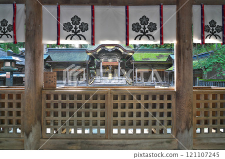 [Suwa Taisha Kamisha Honmiya] Miyayama, Nakasu, Suwa City, Nagano Prefecture 121107245
