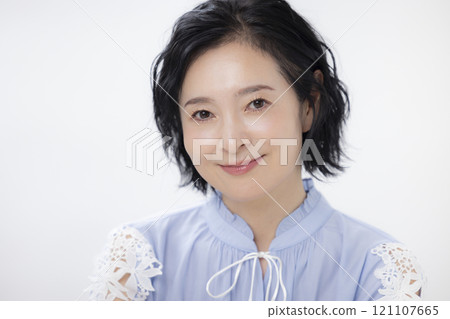 Beauty Women's portraits 121107665