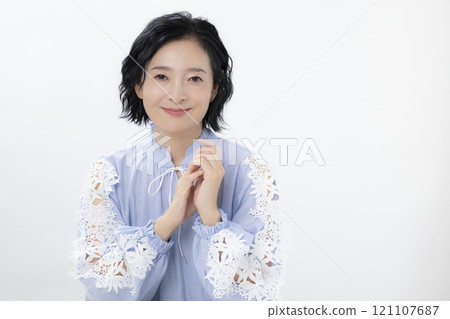 Beauty Women's portraits 121107687