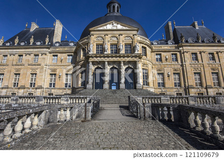 Vaux le vicomte castle, Maincy, France 121109679