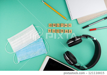 Online course. Tablet, Headphones stationery. distance learning. Online course. Tablet, Headphones stationery. distance learning. 121110015