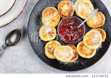 Cheese pancakes, syrniki. 121110231