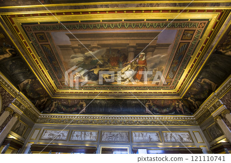 Sully wing, The Louvre, Paris, France 121110741