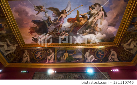 Sully wing, The Louvre, Paris, France 121110746