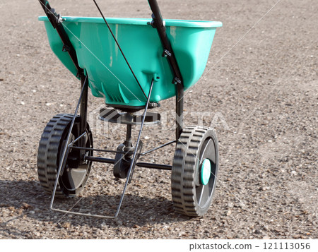 Seeder Seeder 121113056