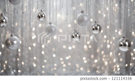 Golden glittering Christmas tree 121114336