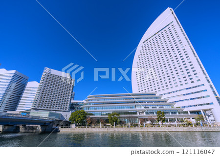 日本橫濱城市景觀 12 月。橫濱洲際大飯店 H、橫濱灣 H 東急等的景觀 = 8 號 日本橫濱城市景觀 12 月。橫濱洲際大飯店 H、橫濱灣 H 東急等的景觀 = 8 號 121116047