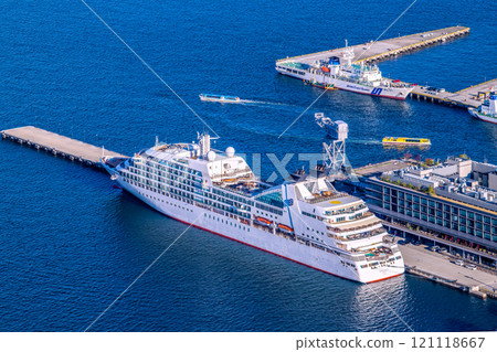 New scenery of Yokohama cityscape in Japan. View of Mitsui Ocean Fuji at Shinko Pier passenger ship terminal, etc. = December 8th 121118667