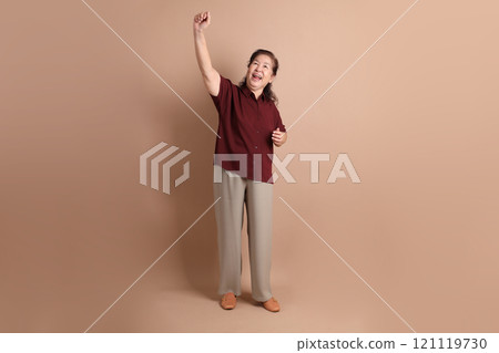 Senior East Asian Woman Senior East Asian Woman 121119730