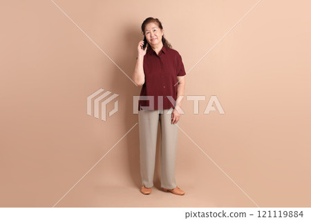 Senior East Asian Woman Senior East Asian Woman 121119884