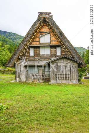 Shirakawago in autumn Shirakawago in autumn 121123235