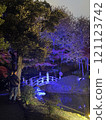 花園的夜景 121123742