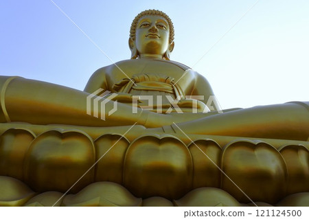 Wat Paknam Phasi Charoen in Bangkok 121124500