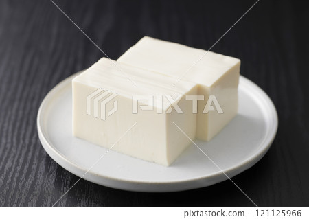 Silk tofu 121125966