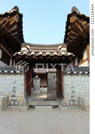 The entrance to Namsangol Hanok Village 121126404