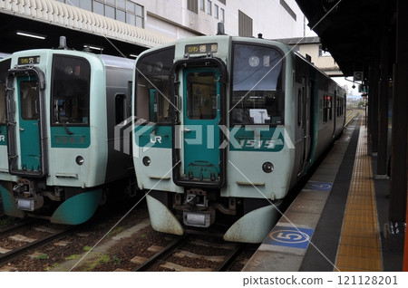 JR四國高德線、德島線、麥線、鳴門線德島站 JR四國高德線、德島線、麥線、鳴門線德島站 121128201