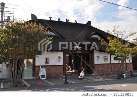 Wakayama Electric Railway Kishi Station Wakayama Electric Railway Kishi Station 121129033