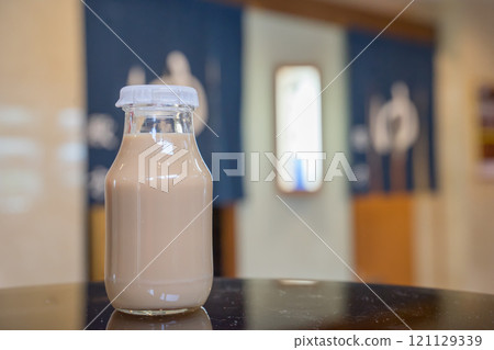 Coffee milk, milk, public bath, hot spring, after bath Coffee milk, milk, public bath, hot spring, after bath 121129339