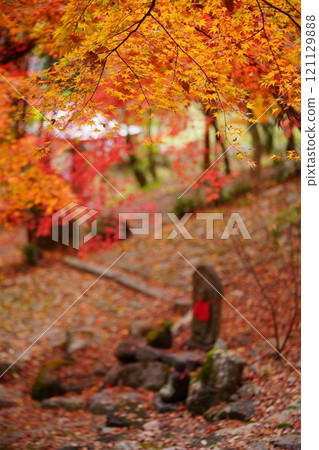 Praying with Jizo in the fantastic autumn 2 Praying with Jizo in the fantastic autumn 2 121129888