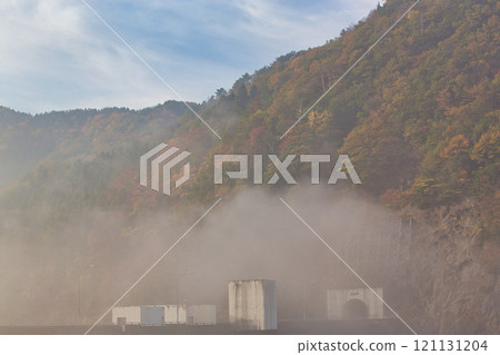 Ryugahana Dam surrounded by autumn leaves 121131204