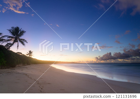 從渡口之濱海灘看到的日出 121131696