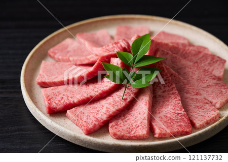 大理石烤肉用國產和牛 大理石烤肉用國產和牛 121137732