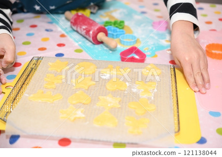 一個孩子 121138044