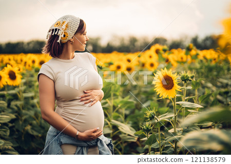 Future Mother Expecting Baby. Health Pregnancy, Happy Motherhood. Pregnant Woman Future Mother Expecting Baby. Health Pregnancy, Happy Motherhood. Pregnant Woman 121138579