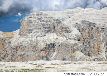 Stunning Dolomites Stunning Dolomites 121145154