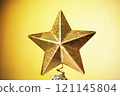聖誕樹上的伯利恆之星 121145804
