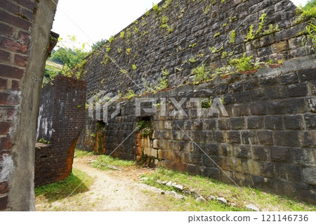 Machu Picchu of the Orient: Besshi Copper Mine, Tonaru Ore Depot Site 121146736