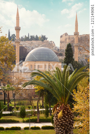 Mevid Halil mosque in dergah mosque and park complex in Sanliurfa city, Turkey Mevid Halil mosque in dergah mosque and park complex in Sanliurfa city, Turkey 121149061