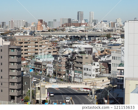 東京大田區馬込銀座十字路口附近的住宅區俯視圖 東京大田區馬込銀座十字路口附近的住宅區俯視圖 121153633