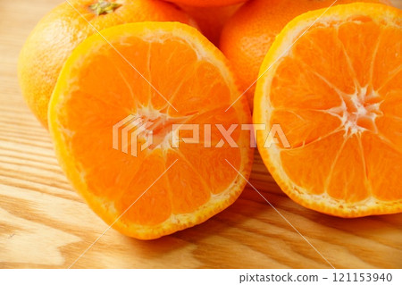 Delicious Wakayama Arita mandarins Delicious Wakayama Arita mandarins 121153940