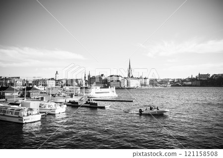 [Sweden] Gamla Stan, the old town as seen from Stockholm City Hall 121158508