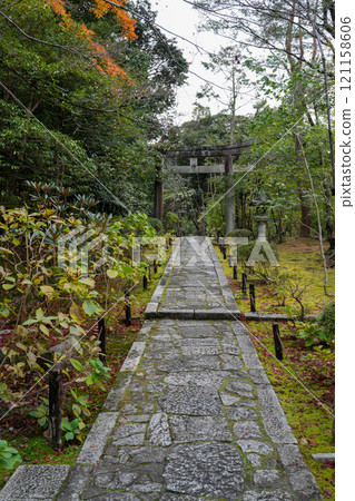 Konchi-in Temple in Nanzen-ji Temple, Kyoto, is home to the Toshogu Shrine, which enshrines the remains of Tokugawa Ieyasu's hair. Konchi-in Temple in Nanzen-ji Temple, Kyoto, is home to the Toshogu Shrine, which enshrines the remains of Tokugawa Ieyasu's hair. 121158606