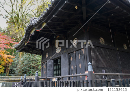 Konchi-in Temple in Nanzen-ji Temple, Kyoto, is home to the Toshogu Shrine, which enshrines the remains of Tokugawa Ieyasu's hair. Konchi-in Temple in Nanzen-ji Temple, Kyoto, is home to the Toshogu Shrine, which enshrines the remains of Tokugawa Ieyasu's hair. 121158613