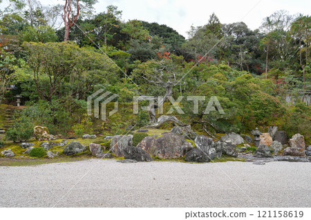 Konchi-in Temple in Nanzen-ji Temple, Kyoto, is home to the Toshogu Shrine, which enshrines the remains of Tokugawa Ieyasu's hair. 121158619
