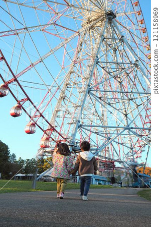 Kasai Rinkai Park, Ferris wheel, children 121158969