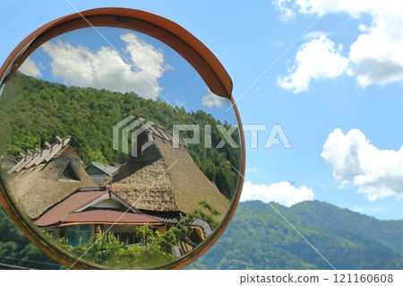 Miyama Kayabuki Village in early autumn: Thatched roof house reflected in a mirror 121160608