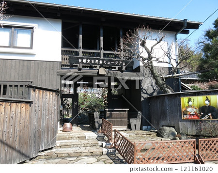 早春的北鎌倉古民居館正在舉辦雛人偶展。 早春的北鎌倉古民居館正在舉辦雛人偶展。 121161020