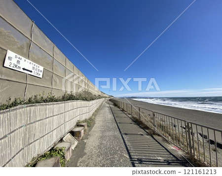 從茅崎海岸到江之島的海濱道路 從茅崎海岸到江之島的海濱道路 121161213