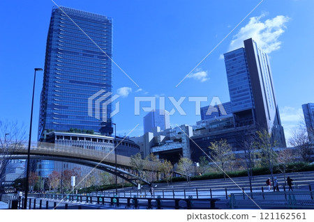 Osaka Station Umeda Office building Grand Green Osaka Date spot Osaka Kansai Expo Grand Front Osaka 121162561