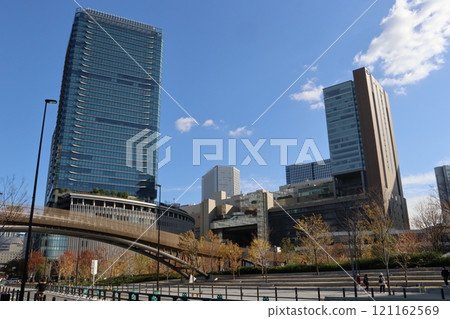 Osaka Station Umeda Office building Grand Green Osaka Date spot Osaka Kansai Expo Grand Front Osaka 121162569