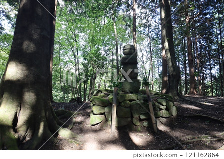 山邊赤人之墓 山邊赤人之墓 121162864