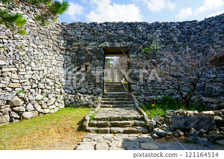 世界遺產今歸仁城蹟(沖繩縣國頭郡今歸仁村) 世界遺產今歸仁城蹟(沖繩縣國頭郡今歸仁村) 121164514