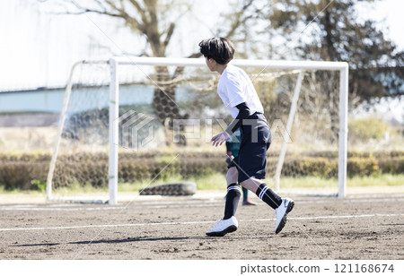 國小隊踢足球 121168674